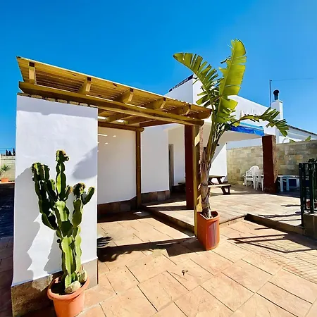 Chalet Con Piscina Privada, Wi-fi Y Barbacoa En Conil - Es-180-9 Villa *